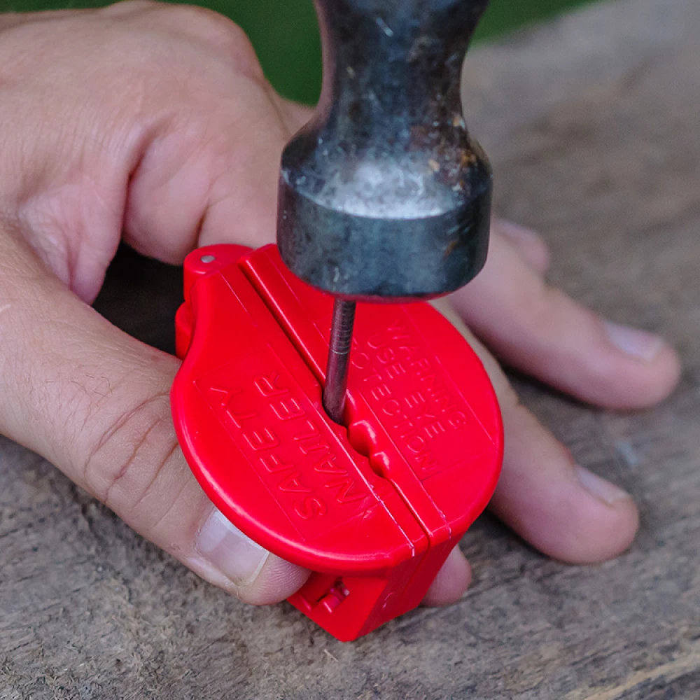 Finger Protection For Nailing, 2-pack - Image 5