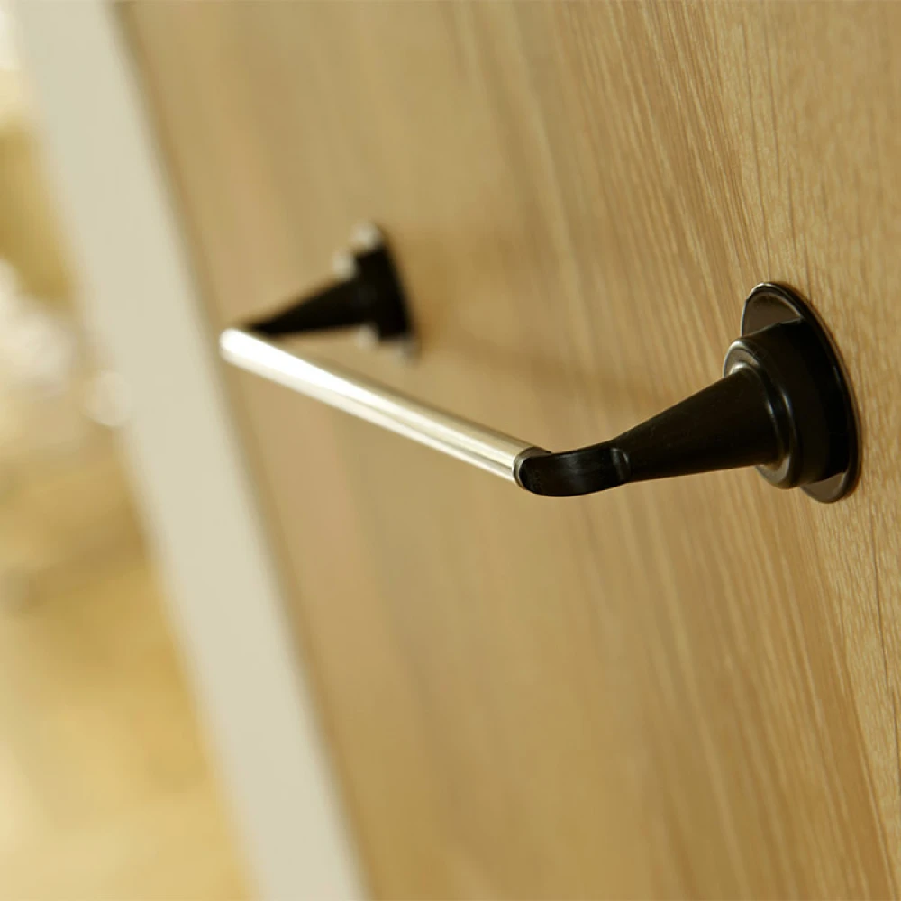 Magnetic Towel Hanger - Image 3