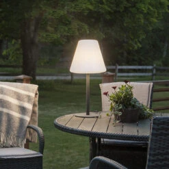 Outdoor Table Lamp