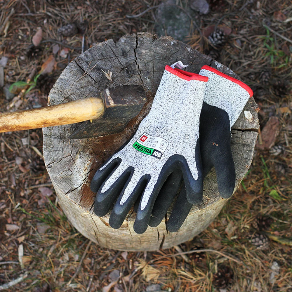 Cut-Resistant Work Gloves - Image 2