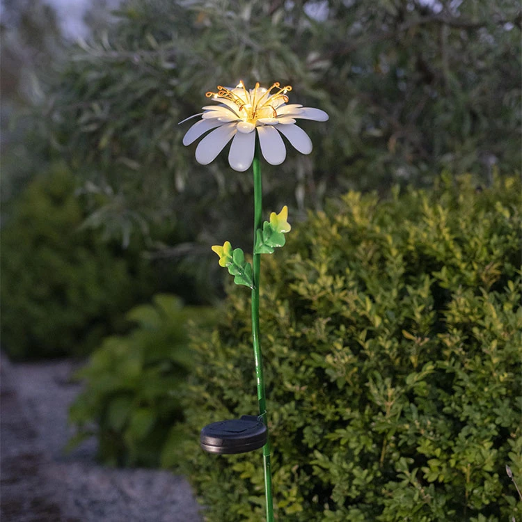 Solar Cell Flower On A Stick, Daisy