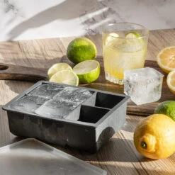 Ice Cube Tray With Lid For Large Ice Cubes
