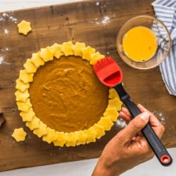 Silicone Brush With Scoop