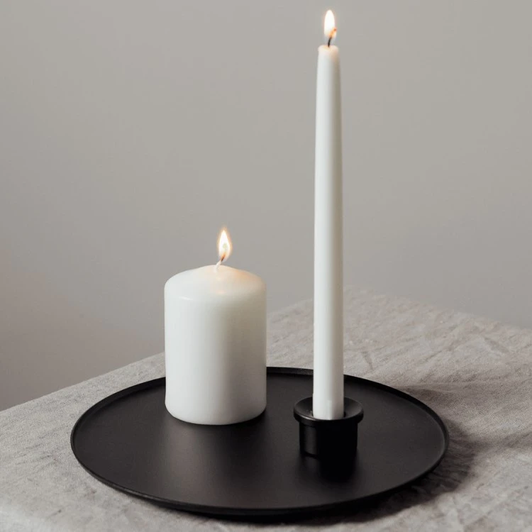Iron Candleholder, Våges