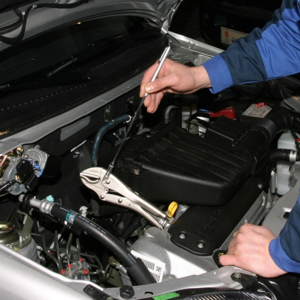 Telescopic Magnet With Light - Image 3