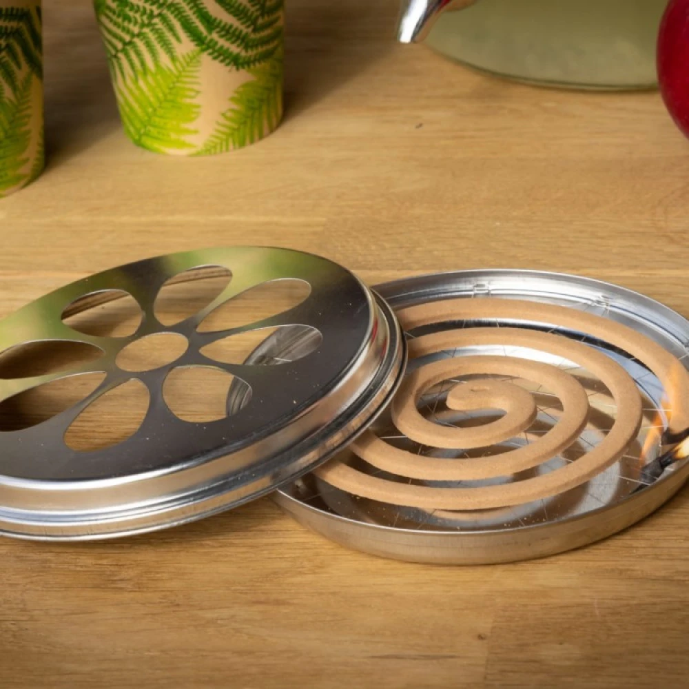 Mosquito Coils With Holder, 10-pack - Image 2